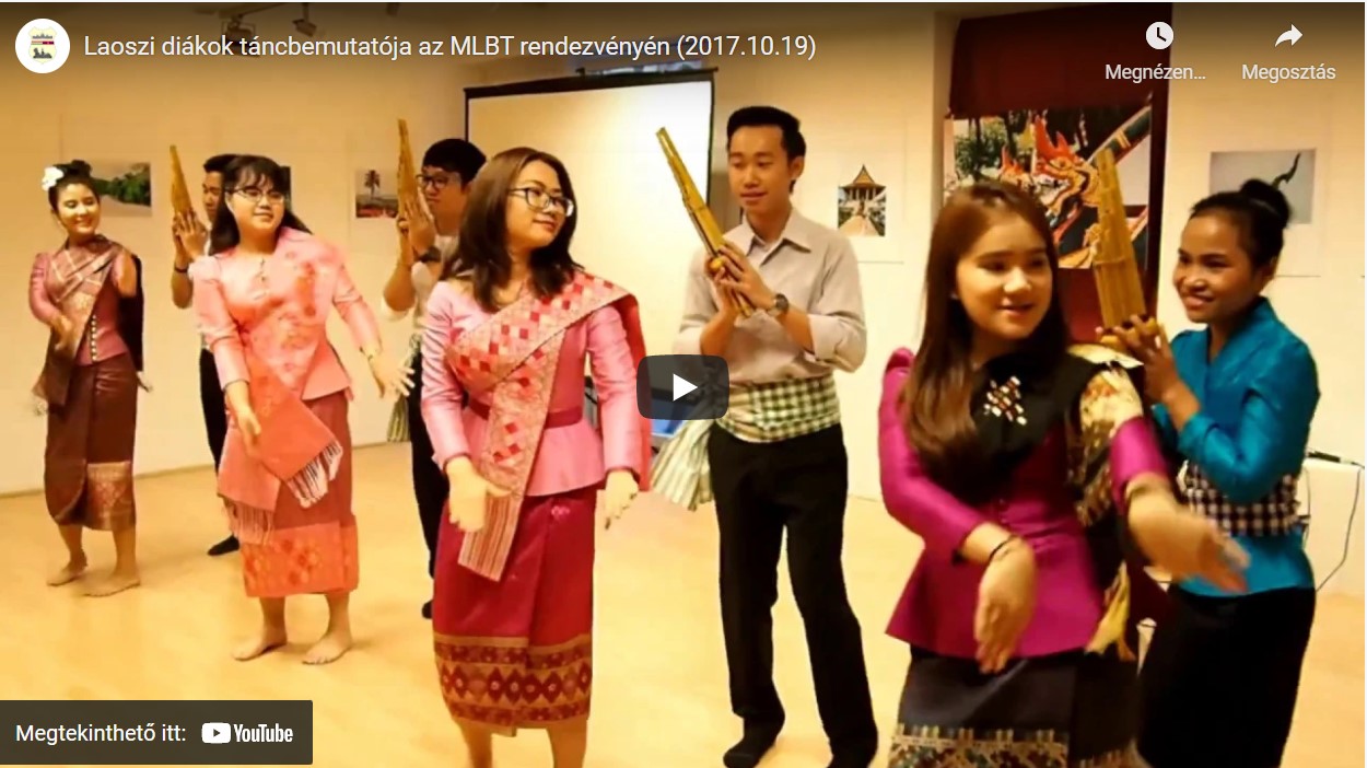 A laoszi diákok táncbemutatója (1 videó)