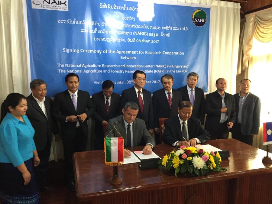 Magyar NAIK – laoszi NAFRI együttműködési megállapodás aláírása
